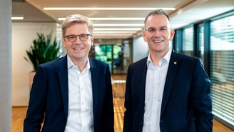 Dr. Mats Gökstorp, CEO for SICK AG og Dr. Peter Selders, CEO for Endress+Hauser Group.